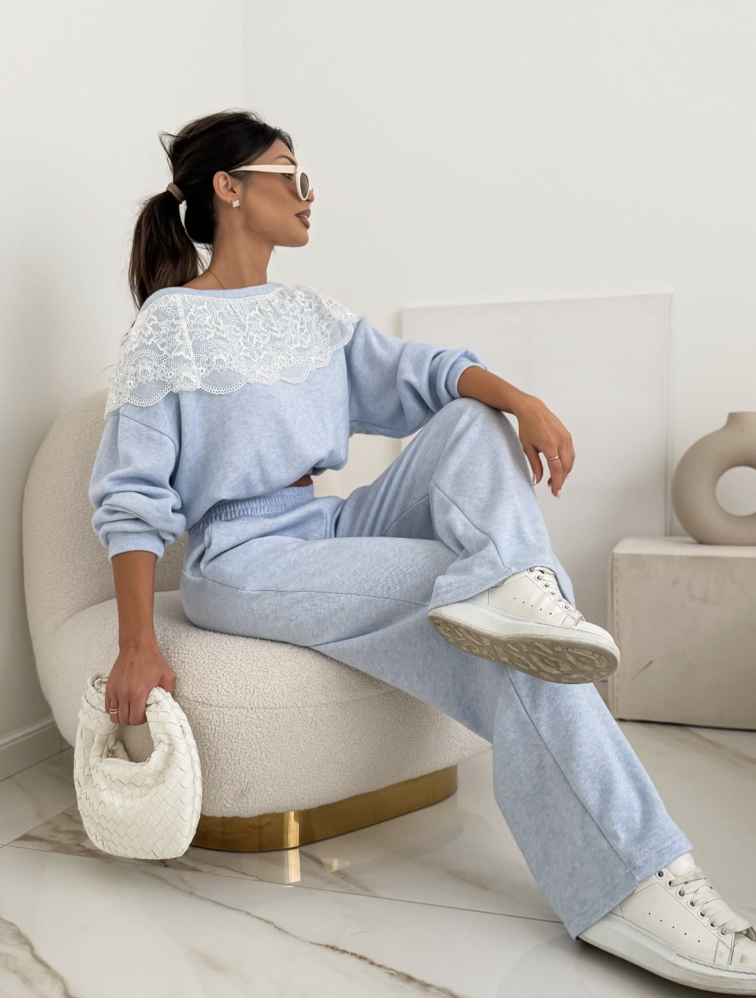 KOMPLET DRESOWY Z KORONKĄ CORE - obrazek 2