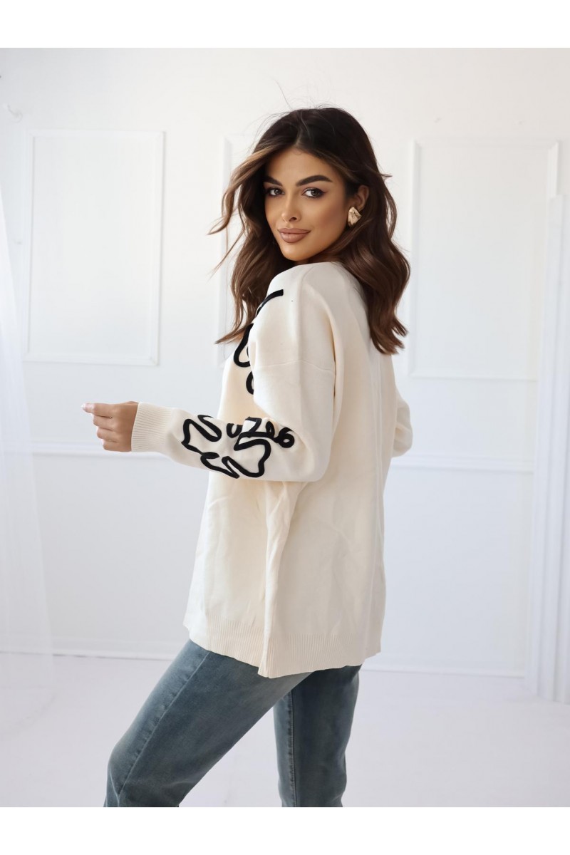 SWETER OVERSIZE Z KWIATAMI 3D OLLA - obrazek 2