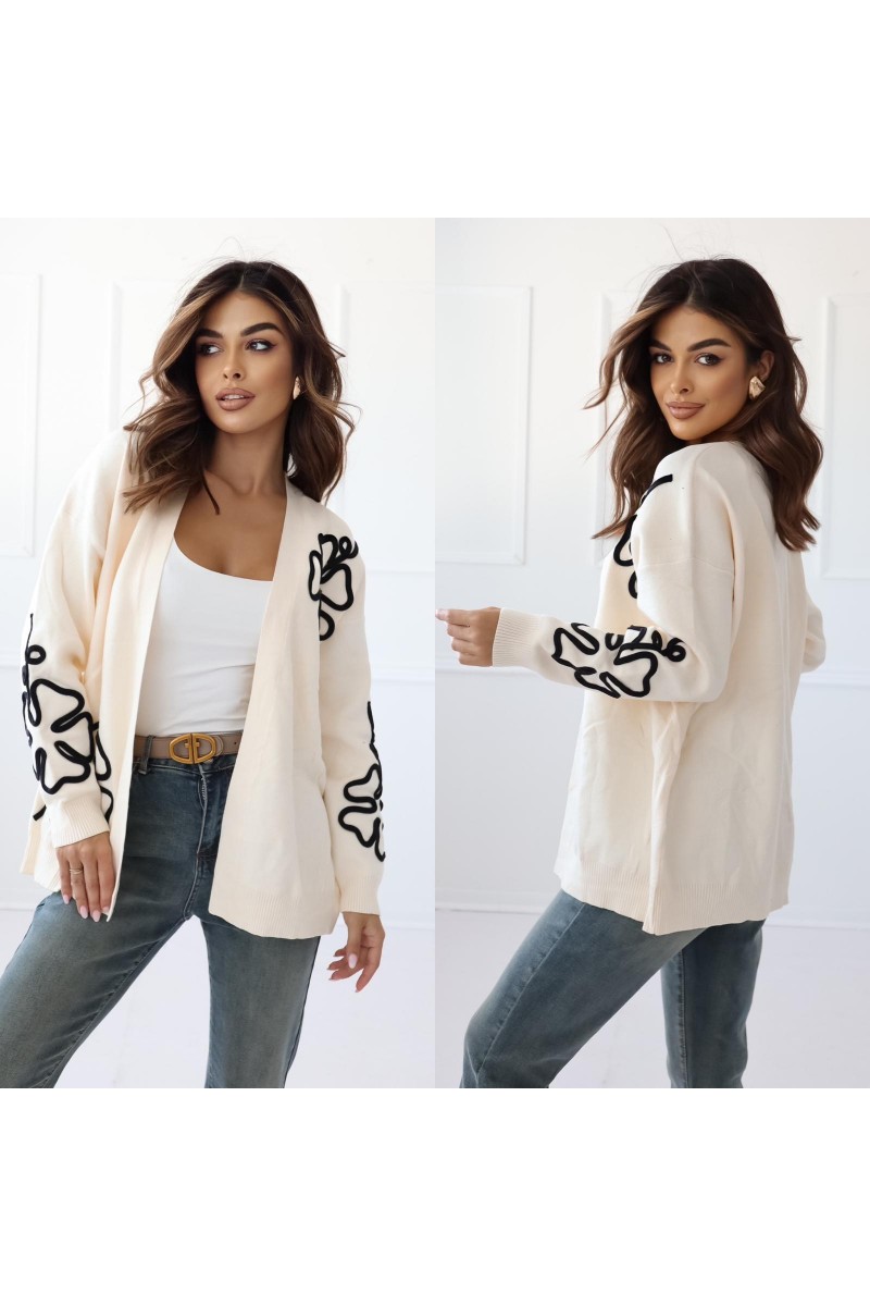 SWETER OVERSIZE Z KWIATAMI 3D OLLA - obrazek 3